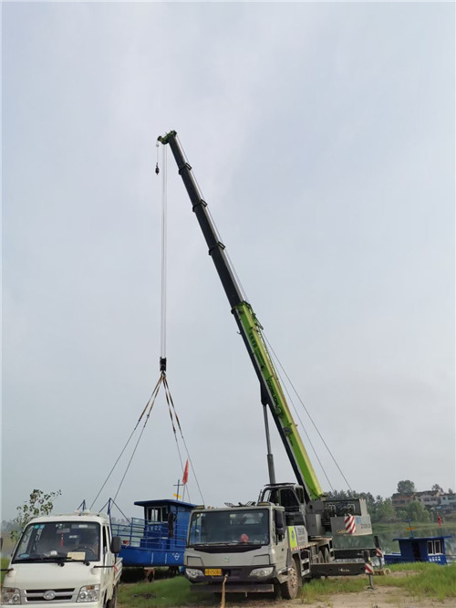 江南区桥梁建设吊装案例