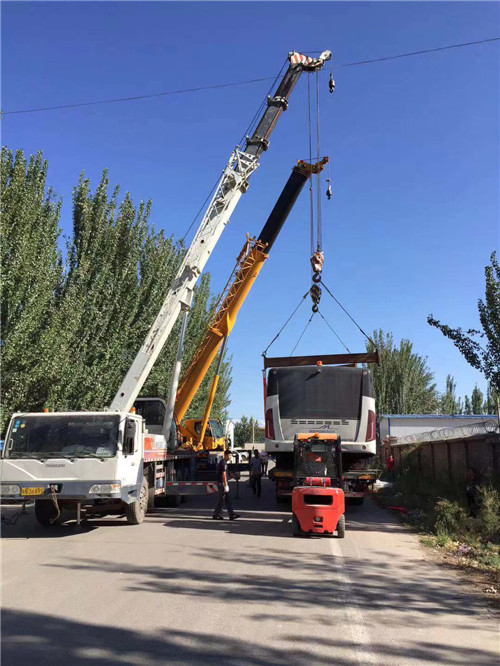 江南区港口集装箱搬运案例